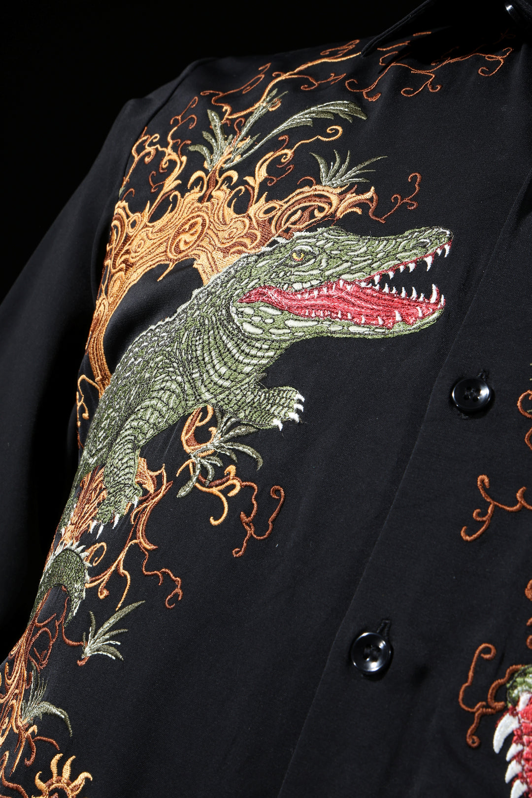 EMB Croc